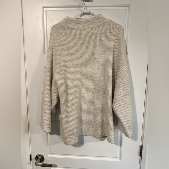 Icone - Simons relax fit Sweater. Speckled Grey/White - Picture 2 of 3